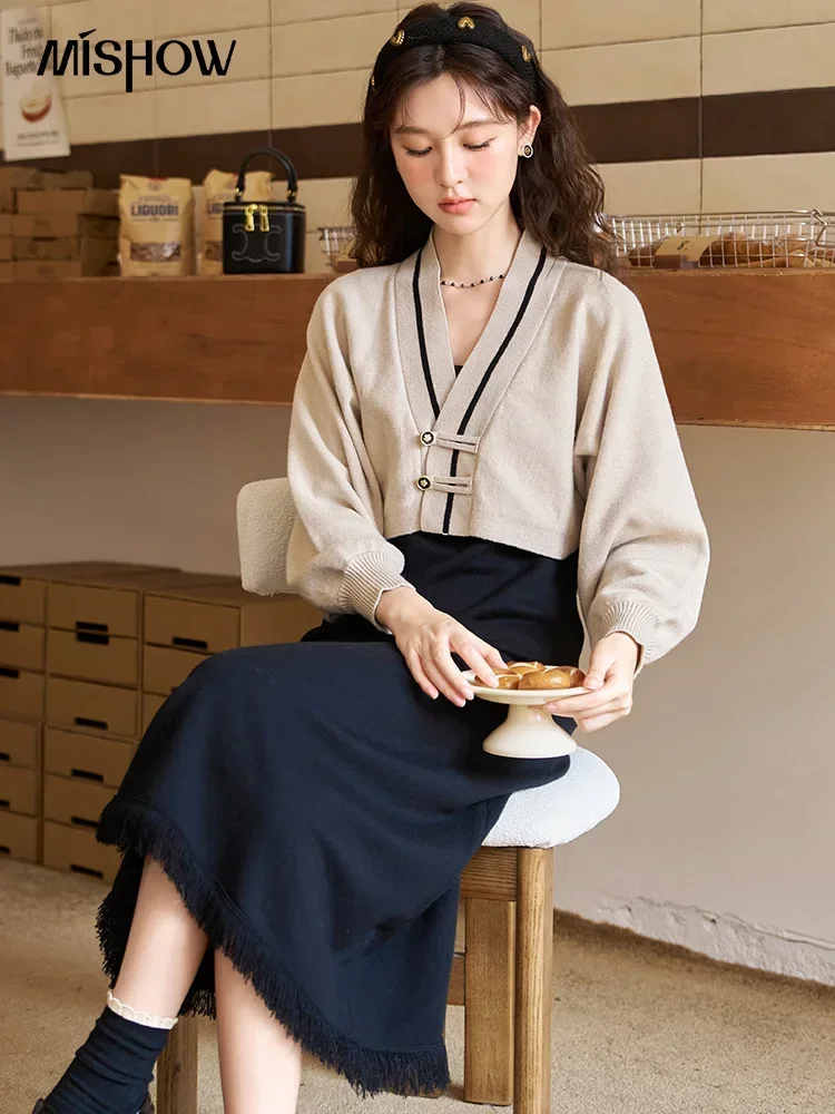 MISHOW abito maglione con mani - Midi Dress recensione e prezzo